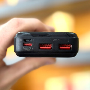 مشخصات بهترین پاوربانک بیست هزار