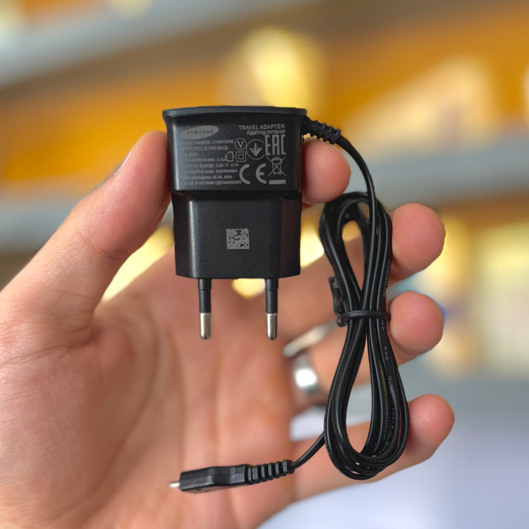 شارژر گوشی سامسونگ قدیمی