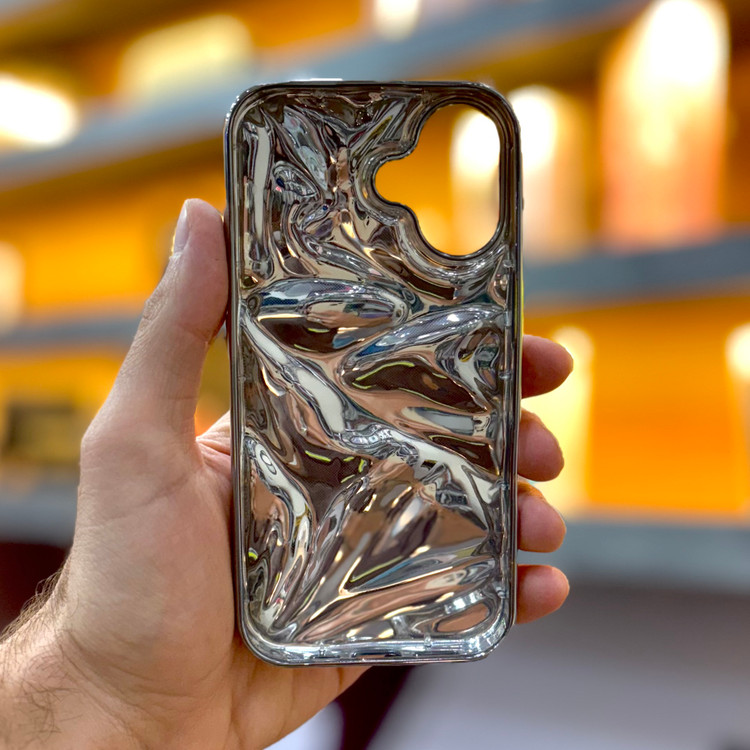 قاب جذاب آیفون 16