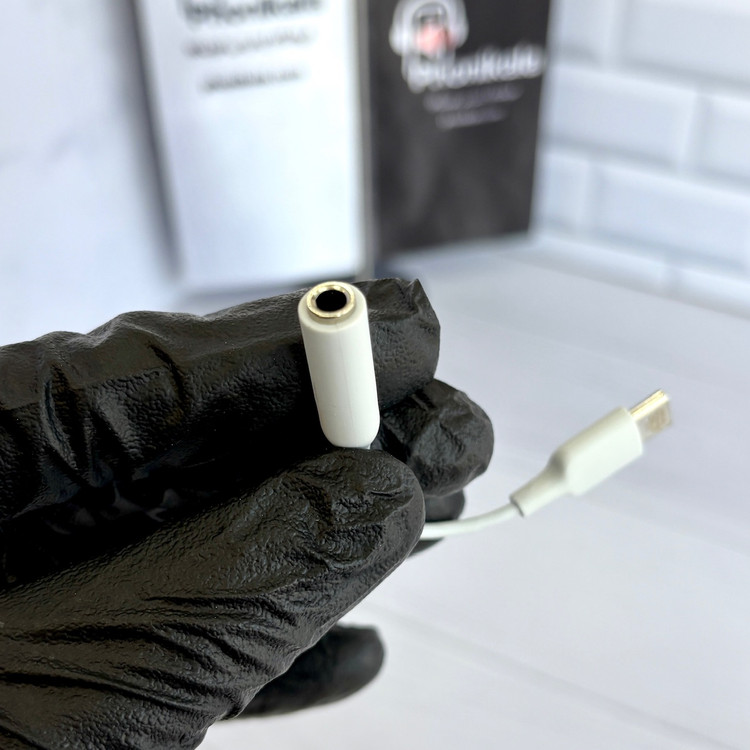 قیمت و مشخصات تبدیل تایپ c به جک هندزفری