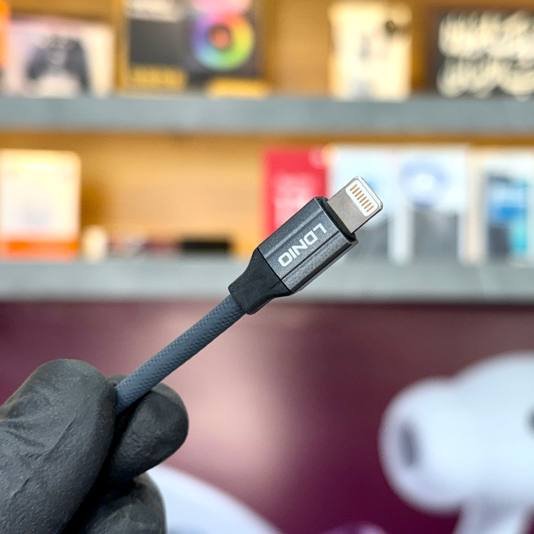 کابل شارژ آیفون 12